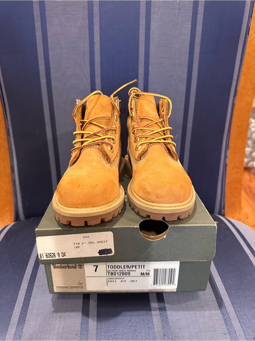 Brand New Timberland Premium
6-Inch Waterproof Boots Toddler Size 7 Wheat Nubuck